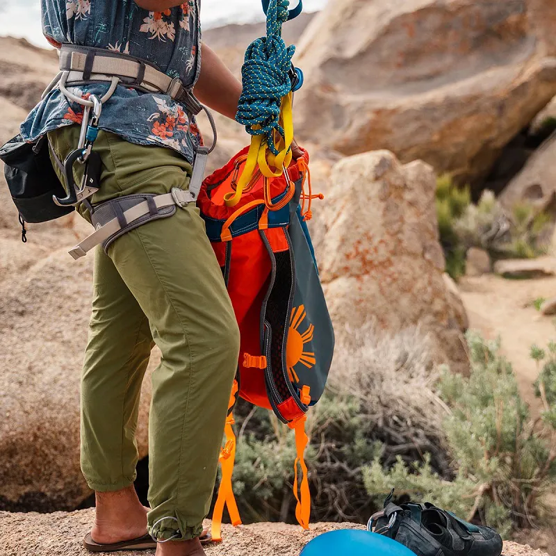 Cotopaxi Luzon 18L Backpack Del Dia-10